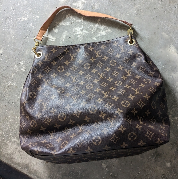 Purse - Picture 2 of 4